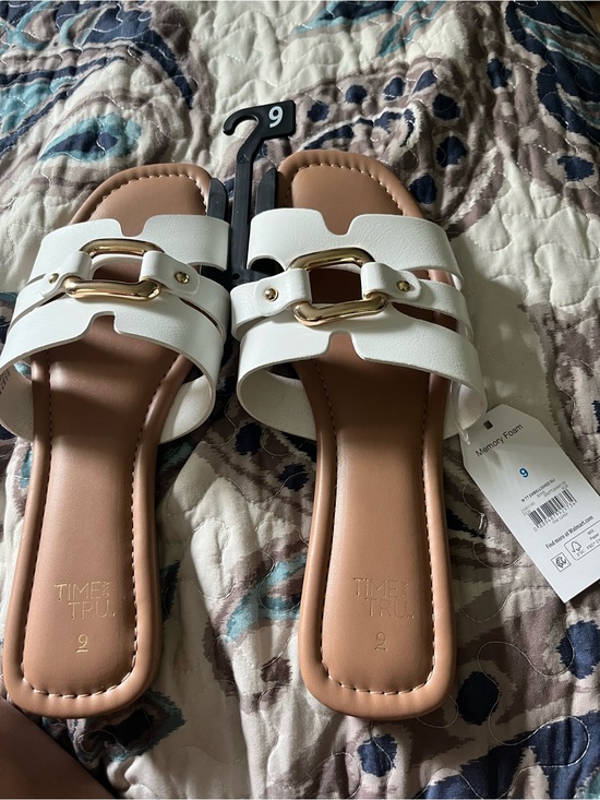 Time and Tru Shoes - Time and Tru White Slide Sandals with Gold Chain Accent